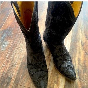 Corral lace inlay boots 8.5